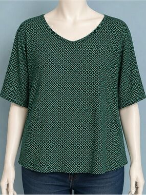 Ashley Blue Green Geometric V-Neck Short Sleeve Top